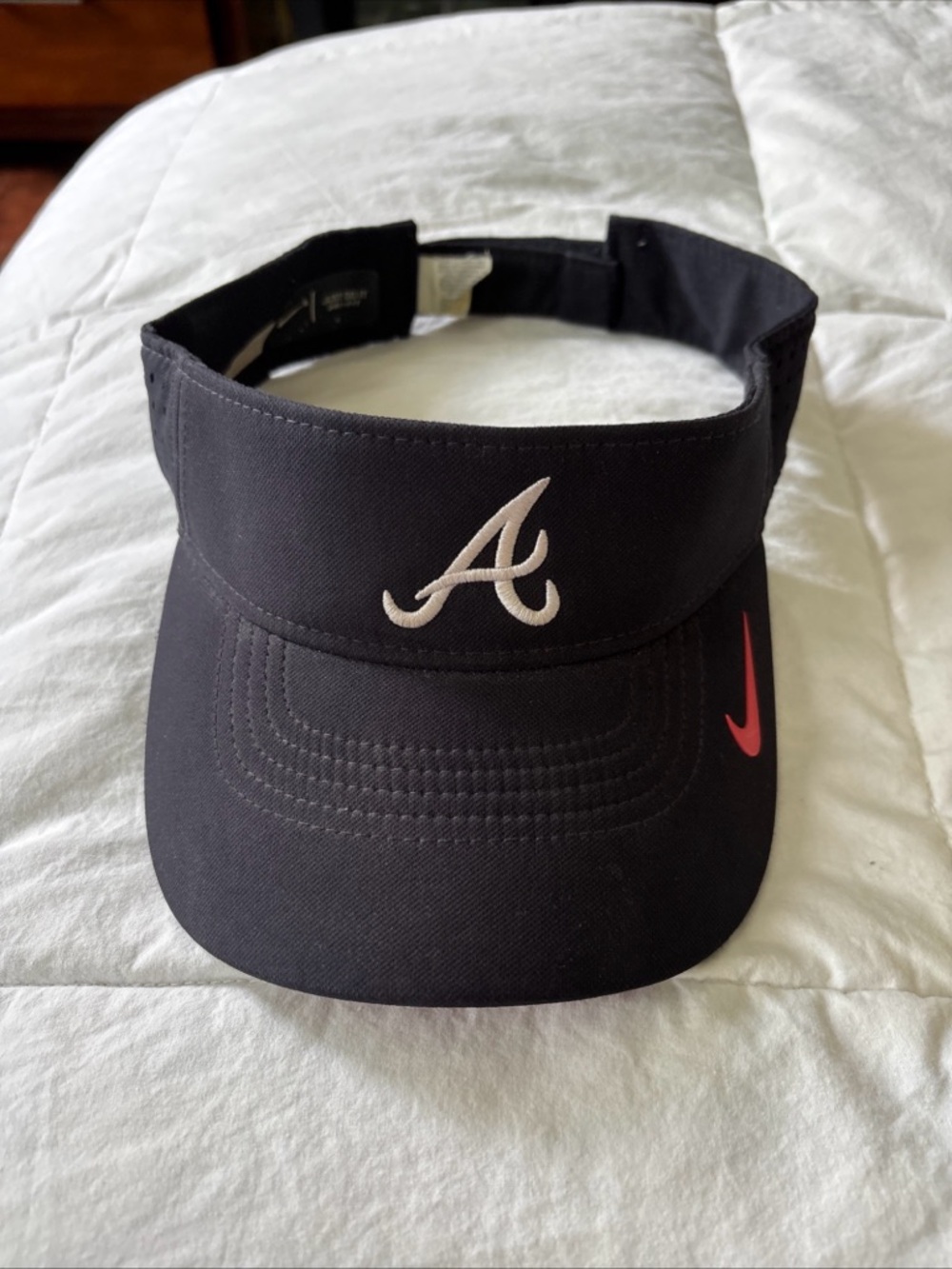 Atlanta Braves Nike Visor Cap Adjustable size